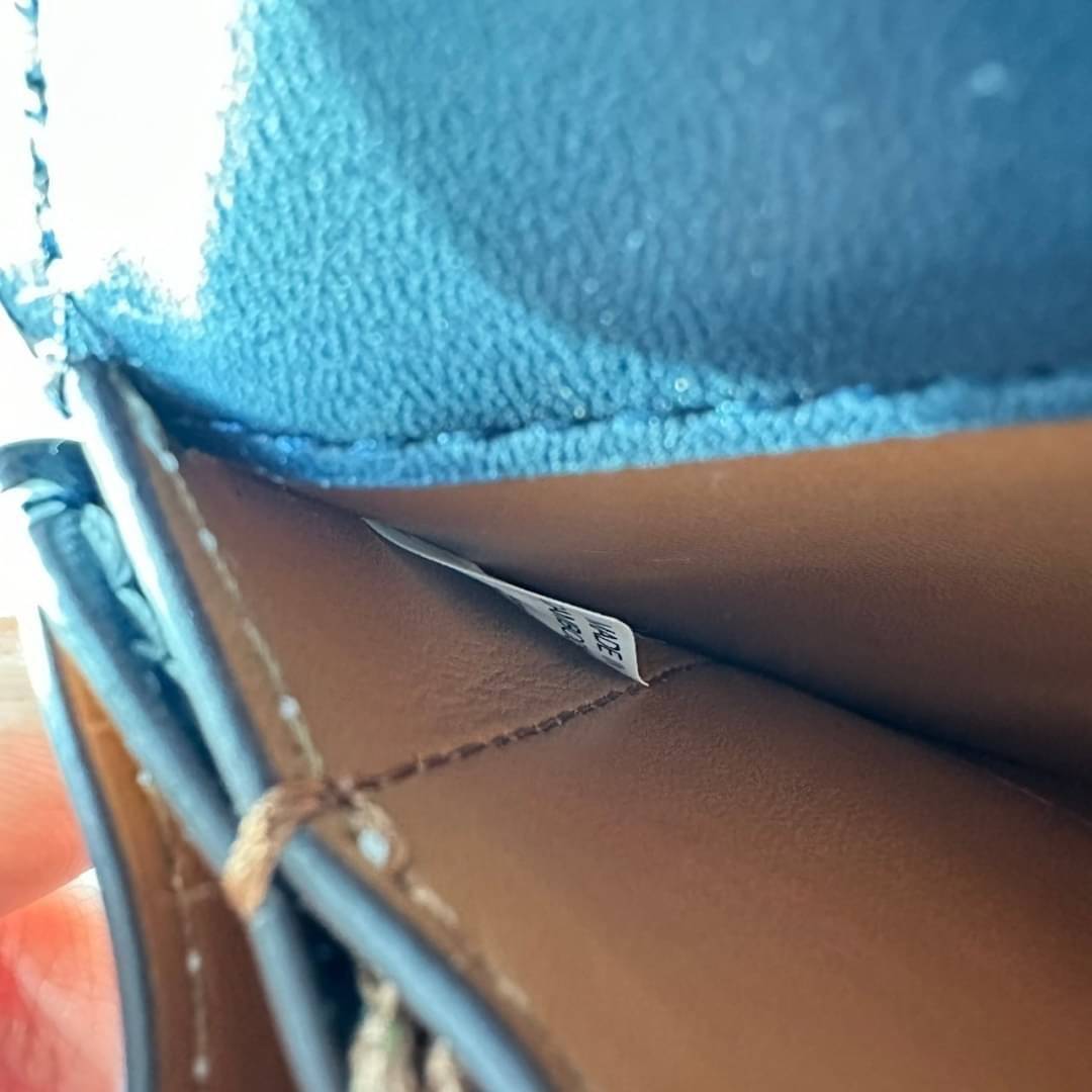 TORY BURCH Eleanor T Monogram Small Convertible Shoulder Bag / Tory Burch Eleanor Classic Jacquard Bag กระเป๋าสะพายดีเทลขอบประณีต