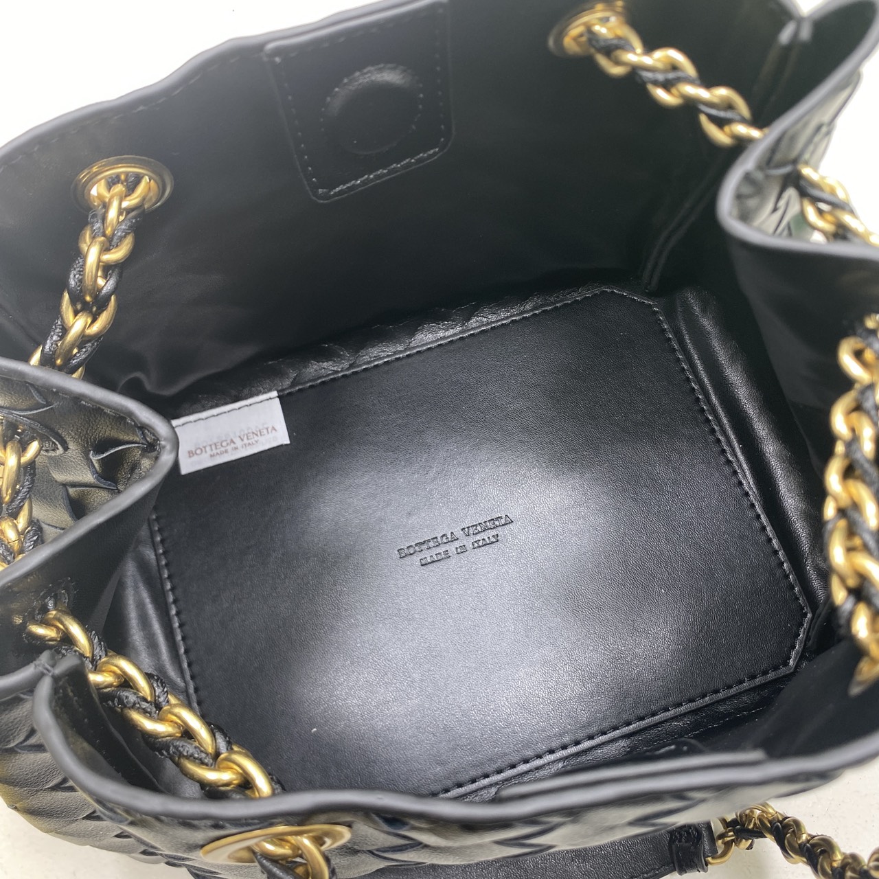 ORI หนังแท้ | Bottega Veneta Parachute Chain small shoulder bag / BV Hobo Bag กระเป๋าสะพายสุดชิค งานสานดีไซน์เรียบหรูโดดเด่น 🤍 เกรดออริจินอล หนังแท้