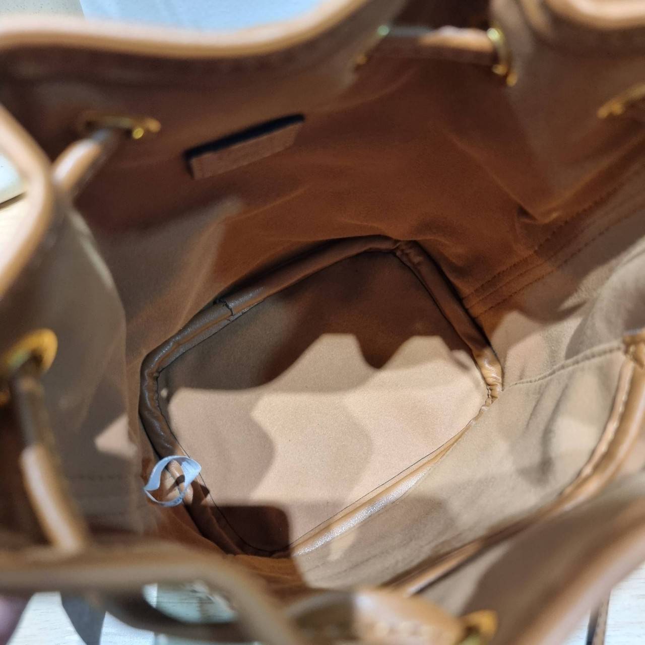 M.C.M MINI DESSAU DRAWSTRING BAG IN VISETOS กระเป๋าสะพายทรง bucket ไซส์ mini เกรดออริ สลับแท้ 1:1 ใช้งานต่างประเทศได้