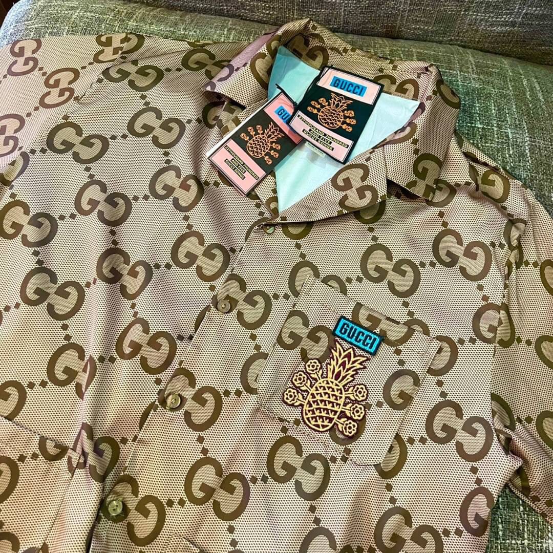 Gucci Pineapple GG canvas bowling shirt / Gucci Shirt พร้อมส่งที่ไทย ภาพสินค้าถ่ายจากงานขายจริง ใช้งานต่างประเทศได้