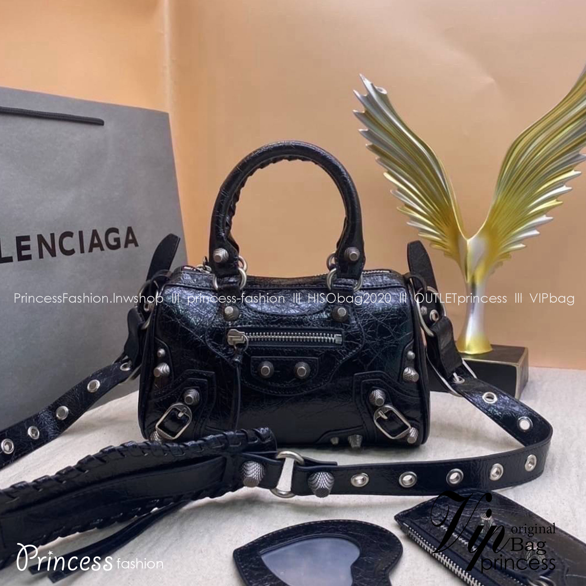 Balenciaga Mini City Shoulder Bag 20cm กระเป๋าสะพายรุ่นยอดนิยม สวยเท่ เกรดออริ 1:1 สลับแท้ ใช้งานต่างประเทศได้