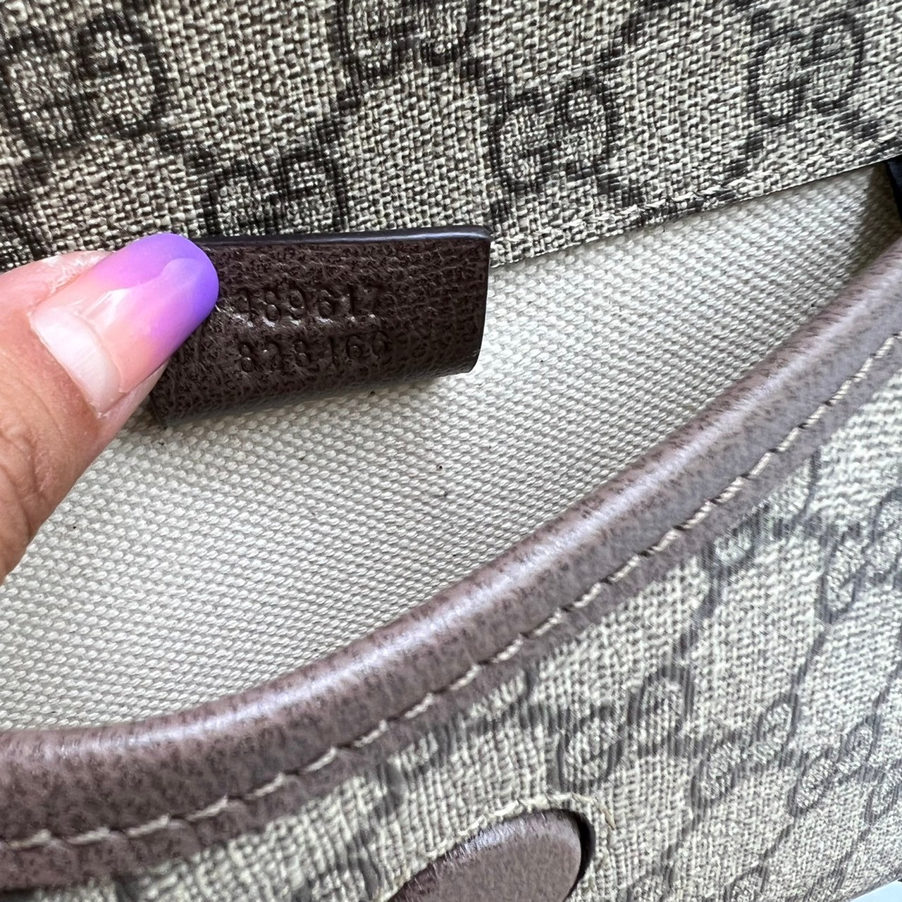 GUCCI Neo Vintage GG Supreme belt bag / Gucci Belt bag เกรดใช้งานสลับของแท้ เกรดออริจินอล ใช้ได้ทั้งชายหญิง งาน unisex ผลัดกันใช้ ^-^ ก็ได้ งานสวยตามรูป สินค้าขายดี ภาพสินค้าถ่ายจากงานขายจริง ใช้งานต่างประเทศได้