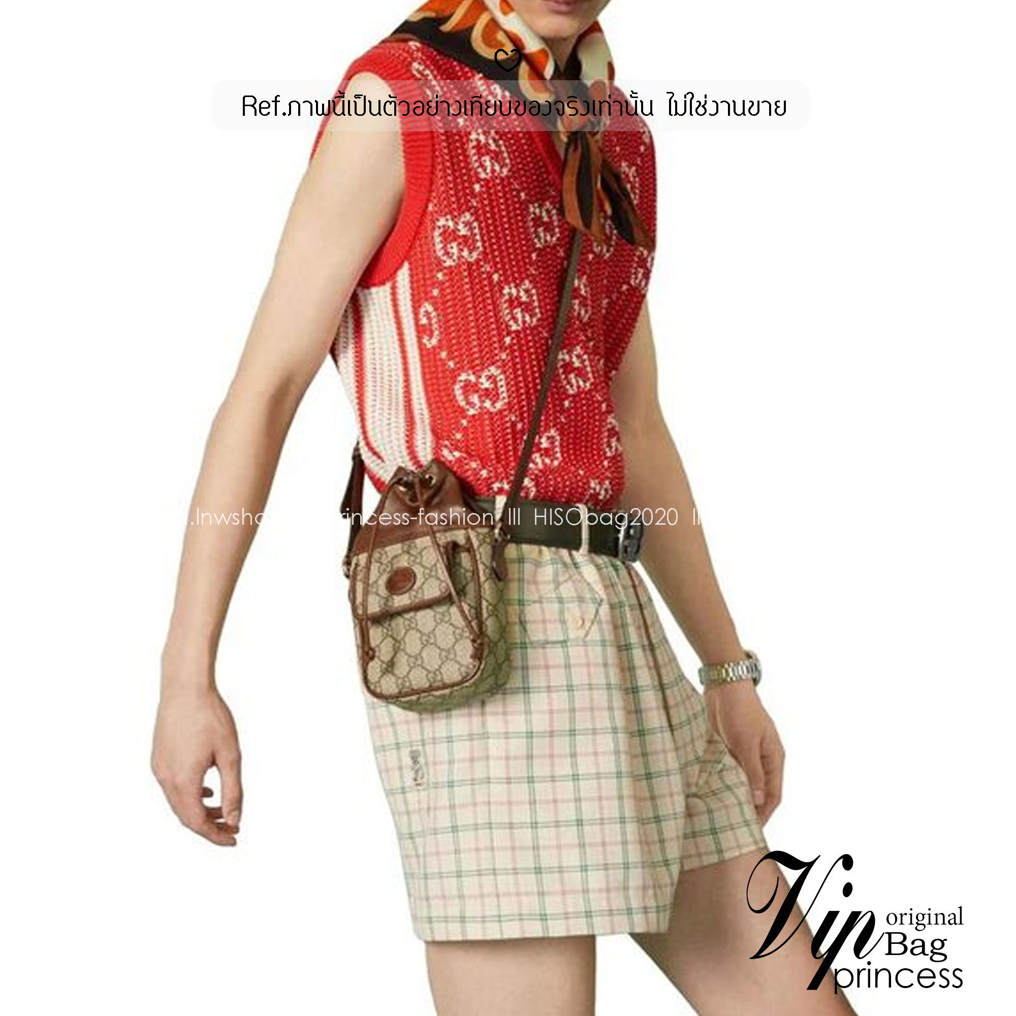 GUCCI GG Supreme Mini bucket bag กระเป๋าสะพายทรงบัคเก็ต ไซส์มินิ จะชุดสบายหรือชุดเต็ม ใบนี้พร้อมมาก ใช้ได้ทั้งชายหญิง ดีไซด์สวยงานจริงเเค่นี้ก้ได้ลุคดูดี แมทซ์ง่ายกับทุกชุด สวยลงตัว