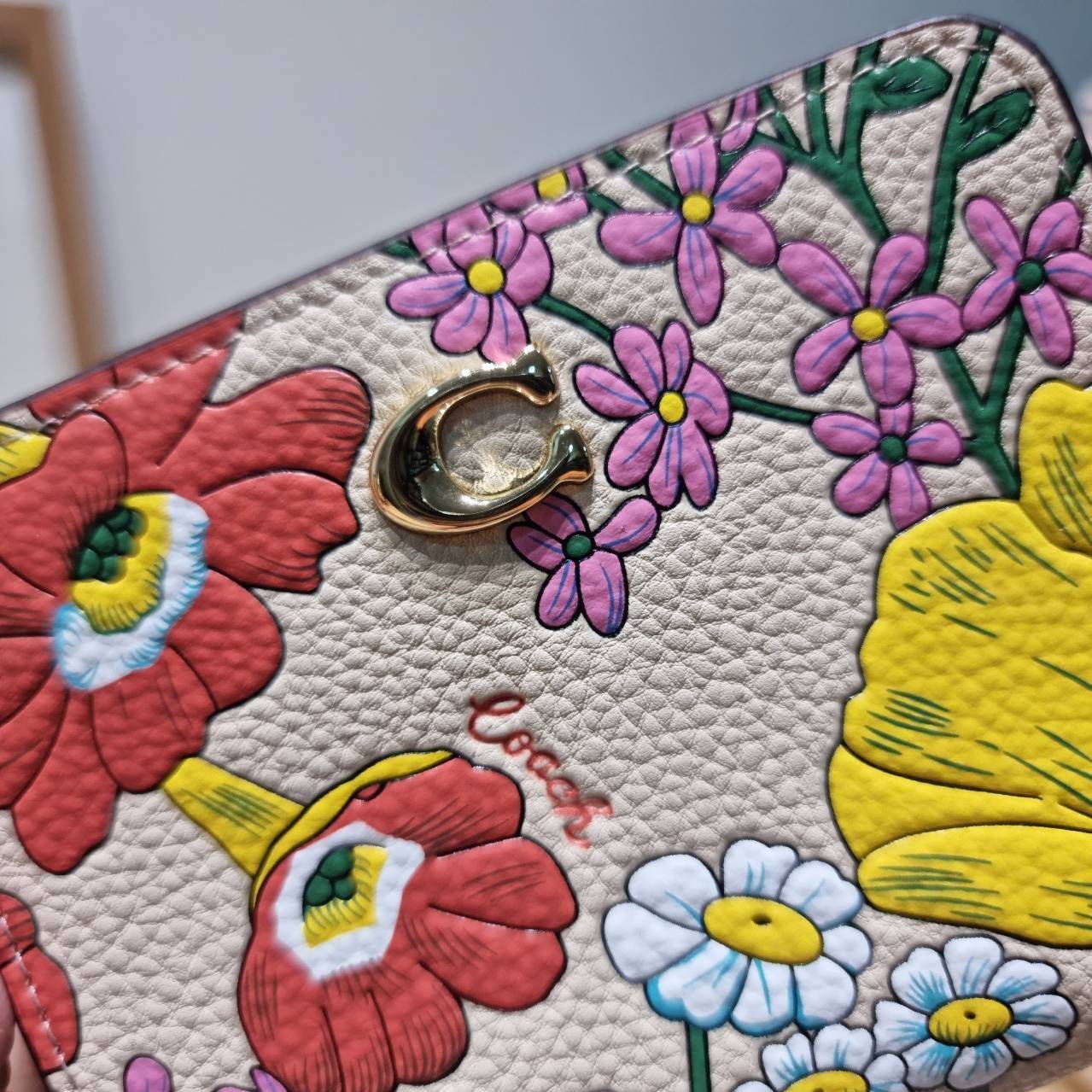 COACH CJ372 CR555 BILLFOLD WALLET WITH FLORAL PRINT กระเป๋าสตางค์ใบเล็กายดอกไม้ เกรดท็อปออริ เกรดดีสุด สลับแท้ 1:1 ใช้ต่างประเทศได้