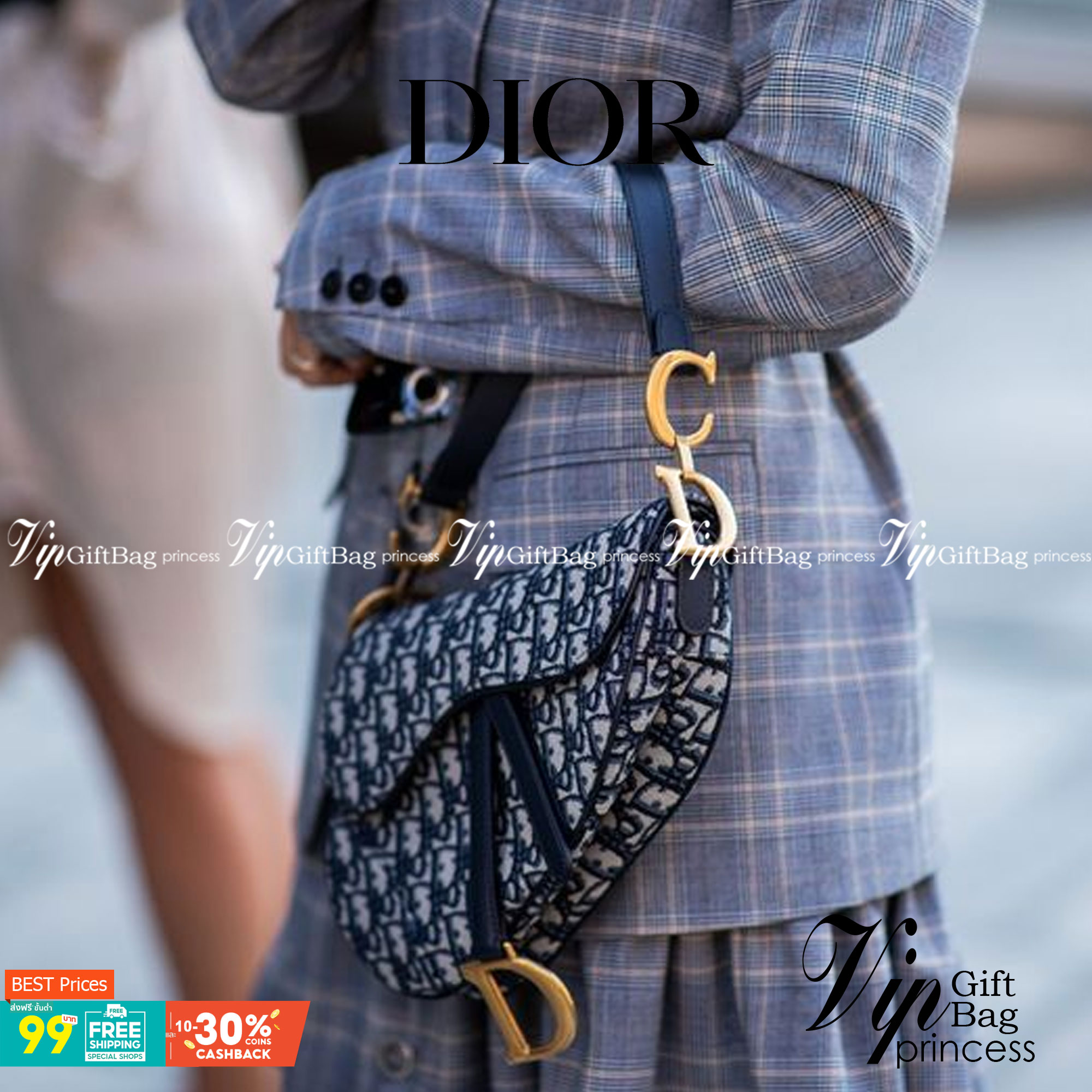 หนังแท้ DIOR SADDLE BAG Oblique Embroidery รุ่นใหม่ทอลายเสือ กระเป๋ารุ่นยอดนิยมตามแบบฉบับแบรนด์ งานทอลายคมชัด ใช้งานได้ 2 แบบ สะพายยาว CROSSBODY และสายสั้นถือได้เก๋ๆ ลุคนี้คูลสุดๆ เลยค่าา ภาพถ่ายจากสินค้าจริง! สวยมาก พร้อมส่งที่ไทยราคาสุดคุ้ม สาวๆ ห้ามพลา