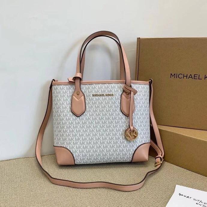 MICHAEL KORS jet Set Chain Item EW Chain Tote Leather