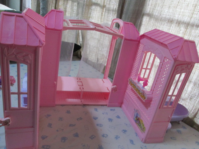 Barbie Doll House บ้านตุ๊กตาบาร์บี้หลังใหญ่ค่ะ (ของเล่นมือสอง)