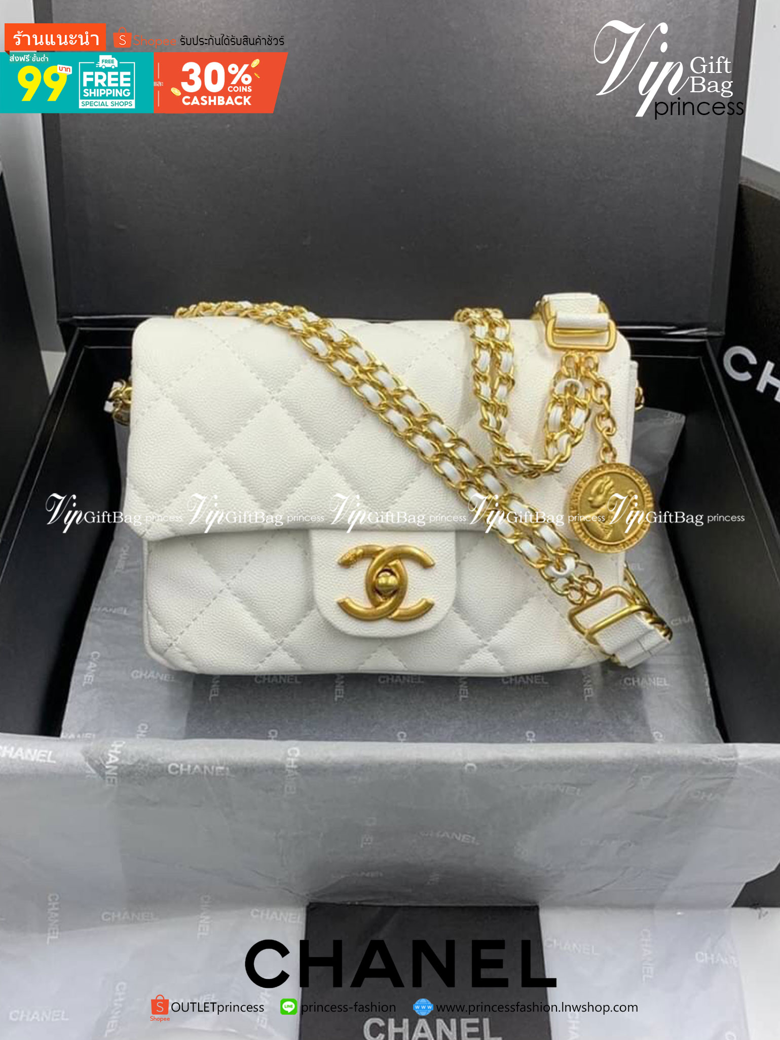 หนังแท้ VIP GIFT CHANEL Small Black Quilted Caviar Classic Flap Coin Charm Soul Chain คอลเลคชั่นใหม่ล่าสุดเลยค่ะ สายสะพายเก๋มาก ห้อย charm วงกลมสีทอง หนังคาเวียสีดำขนาด 8.5” ใส่ iPhone ได้ทุกรุ่นใส่ได้สบายๆ เลยค่ะ รุ่นใหม่เริ่ดมากจ้า