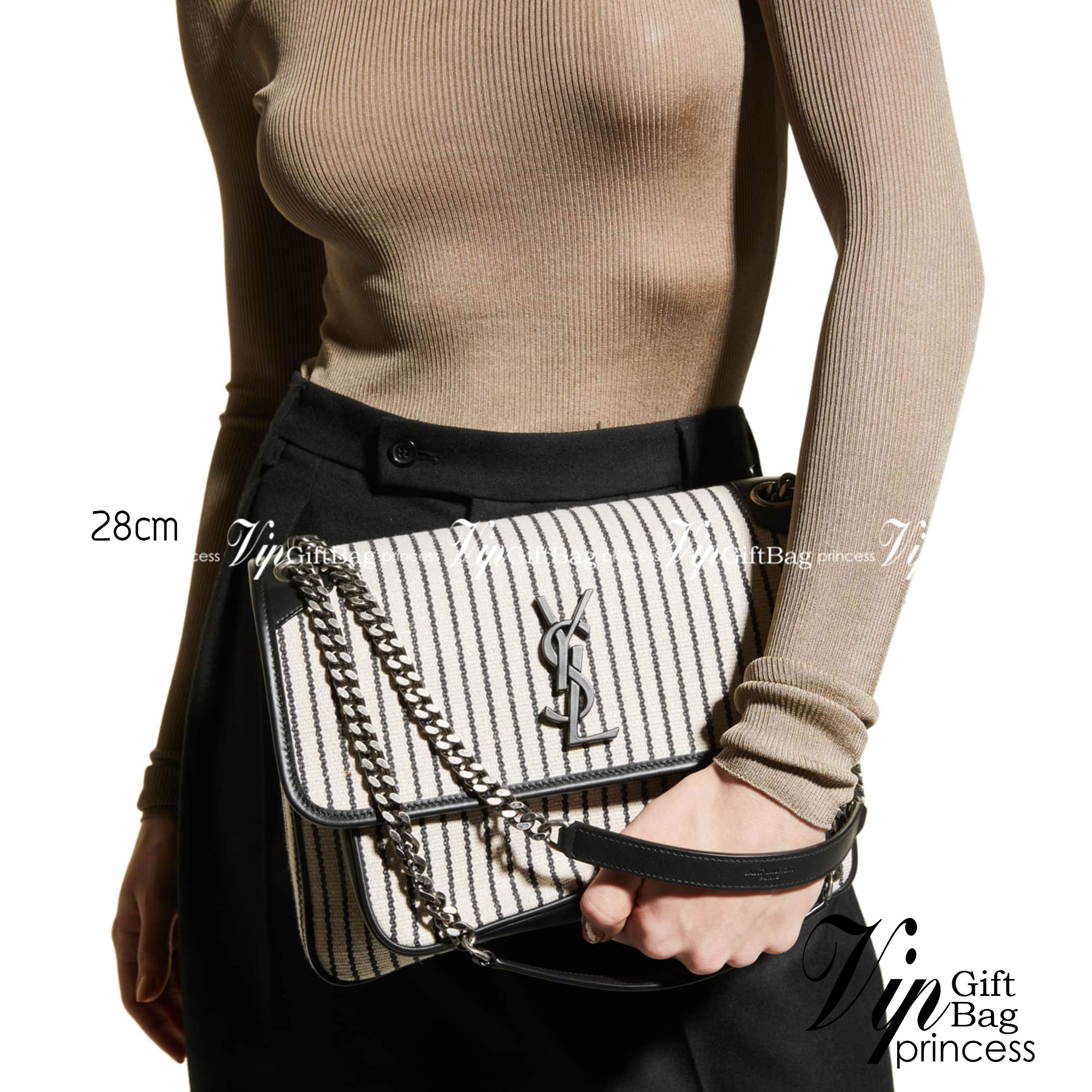 YSL Niki Medium Striped Canvas Shoulder Bag / YSL Niki Striped / YSL NIKI MEDIUM CHAIN BAG IN CANVAS เกรดเทพ ออริจินอล งานหนังแท้และผ้าแคนวาสอย่างดี ภาพถ่ายจากงานขายจริง ใช้งานต่างประเทศได้