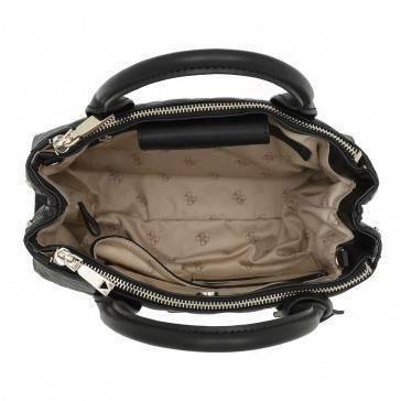 Guess Elliana Quilted-Look Handbag กระเป๋าสะพายรุ่นใหม่ล่าสุดจาก Guess factory วัสดุหนังนิ่มเรียบเดินเส้นลายตารางสวยดูดี ขนาดกำลังดี น้ำหนักเบา ด้านหน้าประดับโลโก้แบรนด์สวยโดดเด่น มีช่องใส่ของหลายช่อง เปิดปิดด้วยกระดุมแม่เหล็กและช่องซิป ภายในโล่งกว้างมีช่