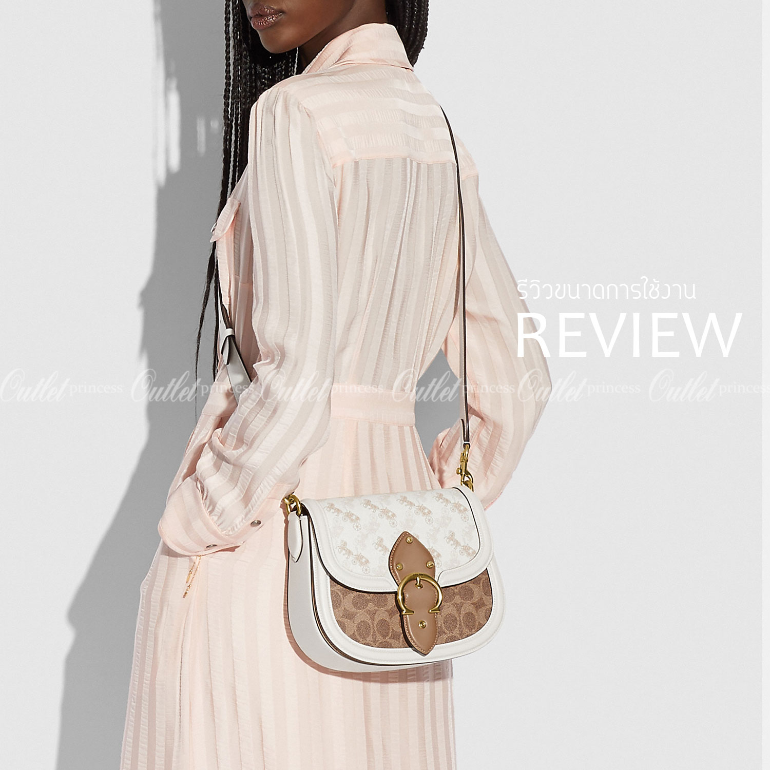 COACH C0749 BEAT SADDLE BAG WITH HORSE AND CARRIAGE PRINT สีหายาก ละมุนคุณหนู คอลเลคชั่นใหม่ ดีไซน์หรูหรา พิเศษมากๆมาพร้อมสายสะพาย 2 เส้น ใช้คู่กันหรือแยกสะพายก็สวยครบสูตร กระเป๋าสะพายทรง saddle คลาสสิค เปิด-ปิดด้วยกระดุมแน่นหนา ภายในเป็นช่องโล่ง ใส่ของได