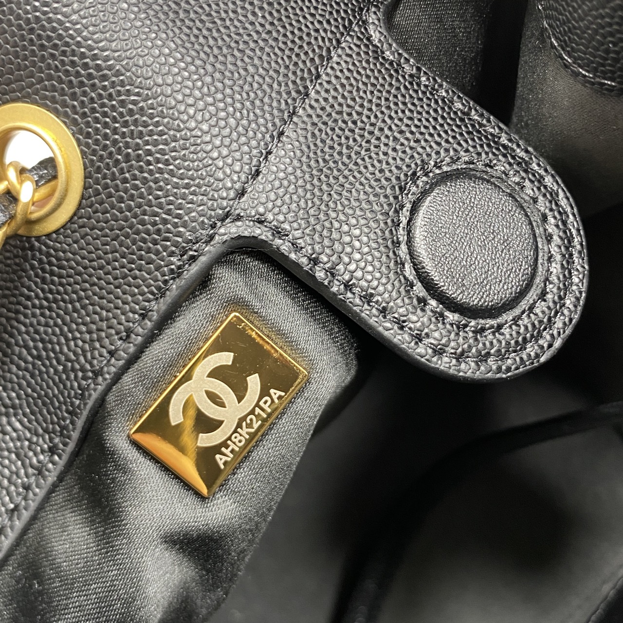 ORI หนังแท้ | CHANEL 25 Medium Backpack กระเป๋าสะพายหลัง ดีไซน์ใหม่ล่าสุด สวยเรียบหรูดูแพง Pre-collection Fall/Winter 2025/26 🤍 เกรดออริจินอล