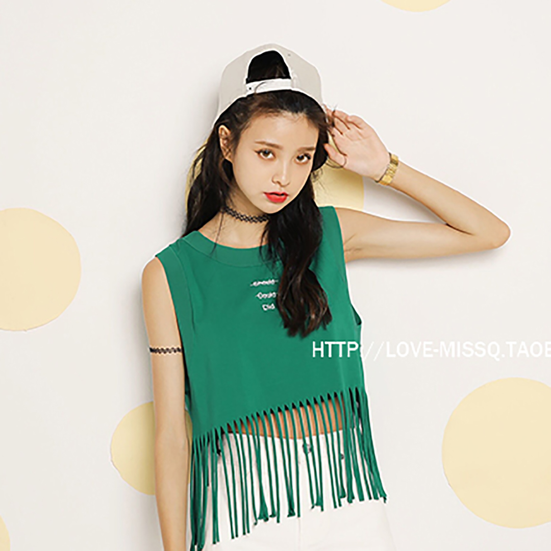 พร้อมส่ง 🧃 Autumn top เสื้อแขนกุดแต่ชายขาดๆ (IN32464)