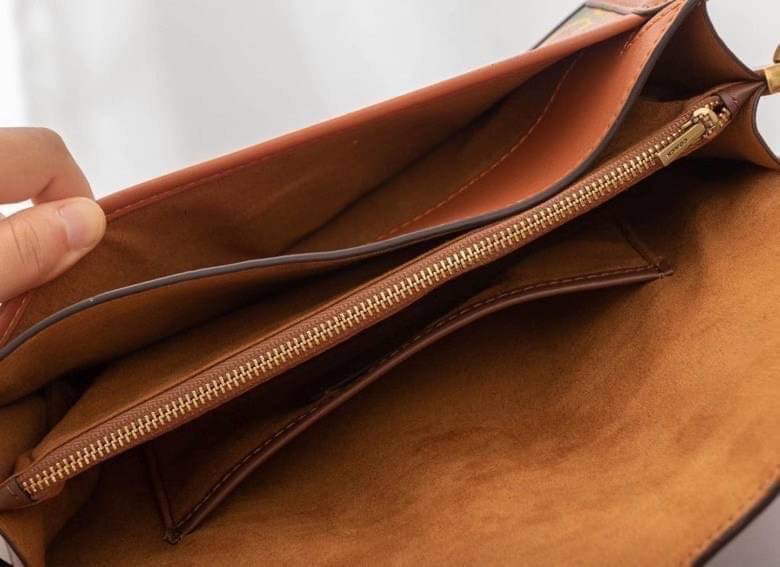 ของแท้ 💯% Coach Tabby Shoulder Bag 26 Polished pebble leather, suede and refined calf leather Inside zip and multifunction pockets