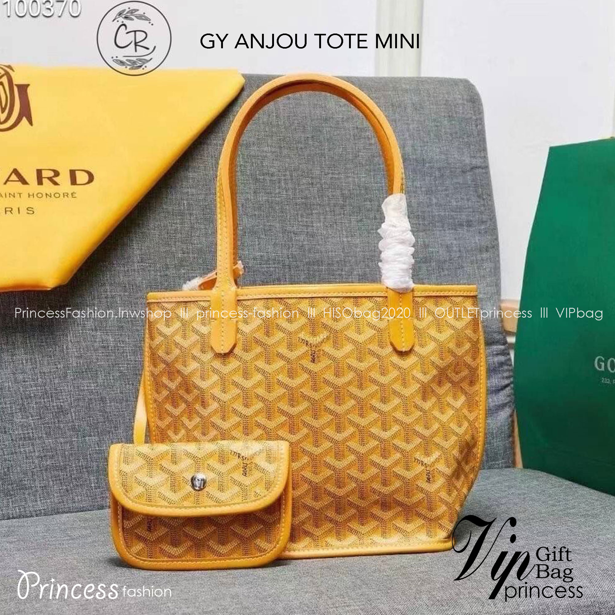 GOYARD ANJOU TOTE MINI ฮอตไอเท็ม กับกระเป๋าสะพายทรงโท้ท ไซส์มินิ กะทัดรัดมาก มาครบสีขายดี เลิศทุกสี รูปทรงคลาสสิค ดีไซน์เป็นเอกลักษณ์ ใช้งานได้หลากหลาย สามารถกลับด้านใช้ได้แบบไม่มีเบื่อ