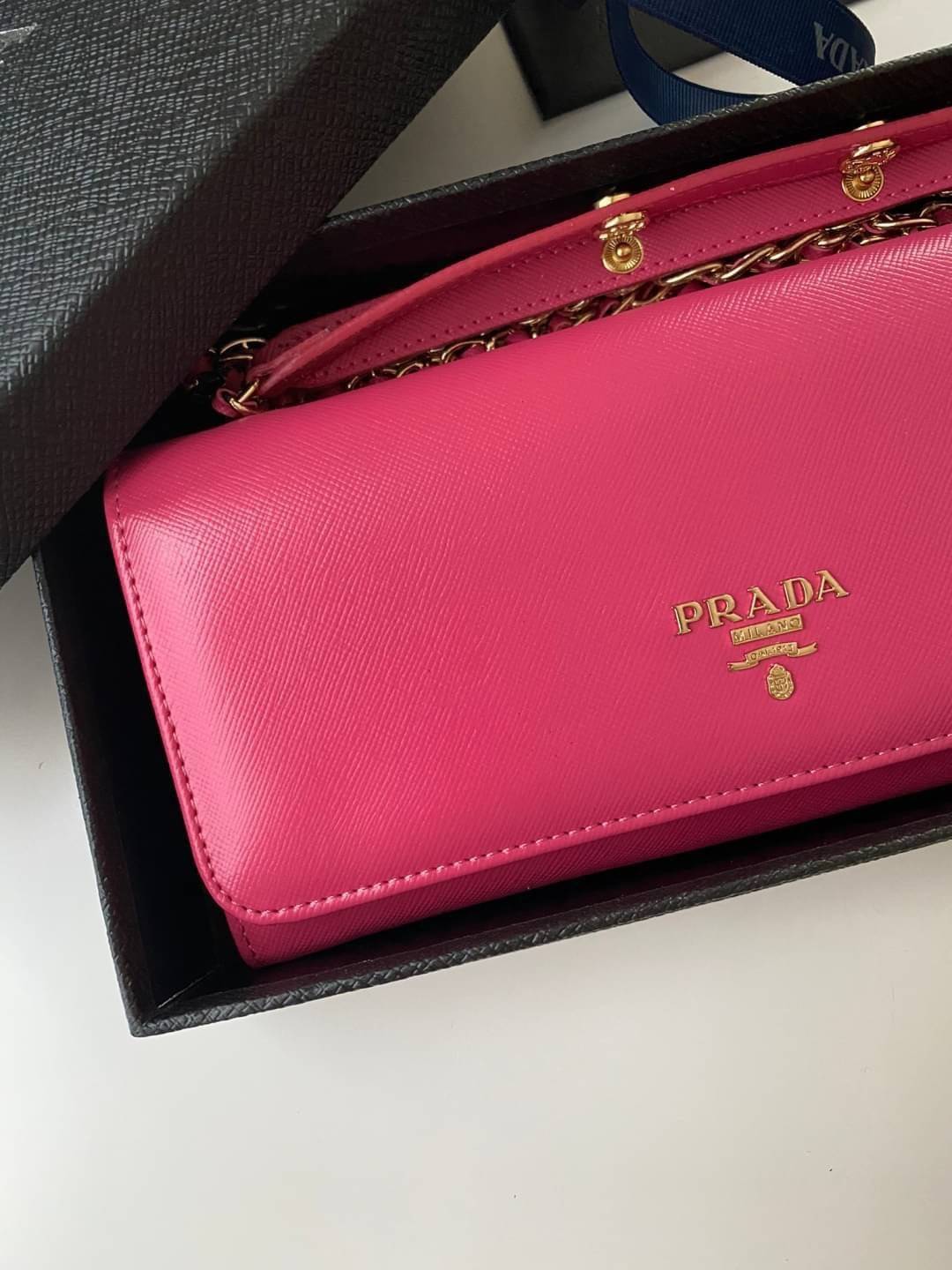 VIP หนังแท้ 】PRADA Saffiano Metal Leather Wallet on Chain Clutch Bag