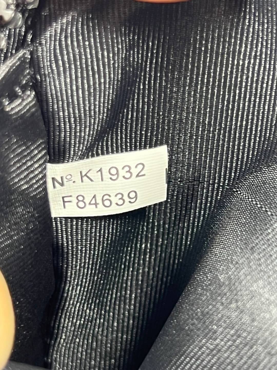 COACH CROSSBODY POUCH WITH HORSE AND CARRIAGE PRINT (F84639) พร้อมส่งที่ไทย