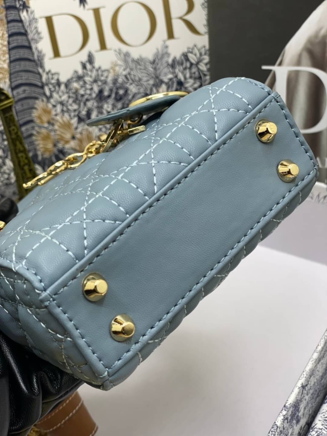 VIP 】หนังแท้ CHRISTIAN DIOR MICRO LADY DIOR BAG Cannage Lambskin