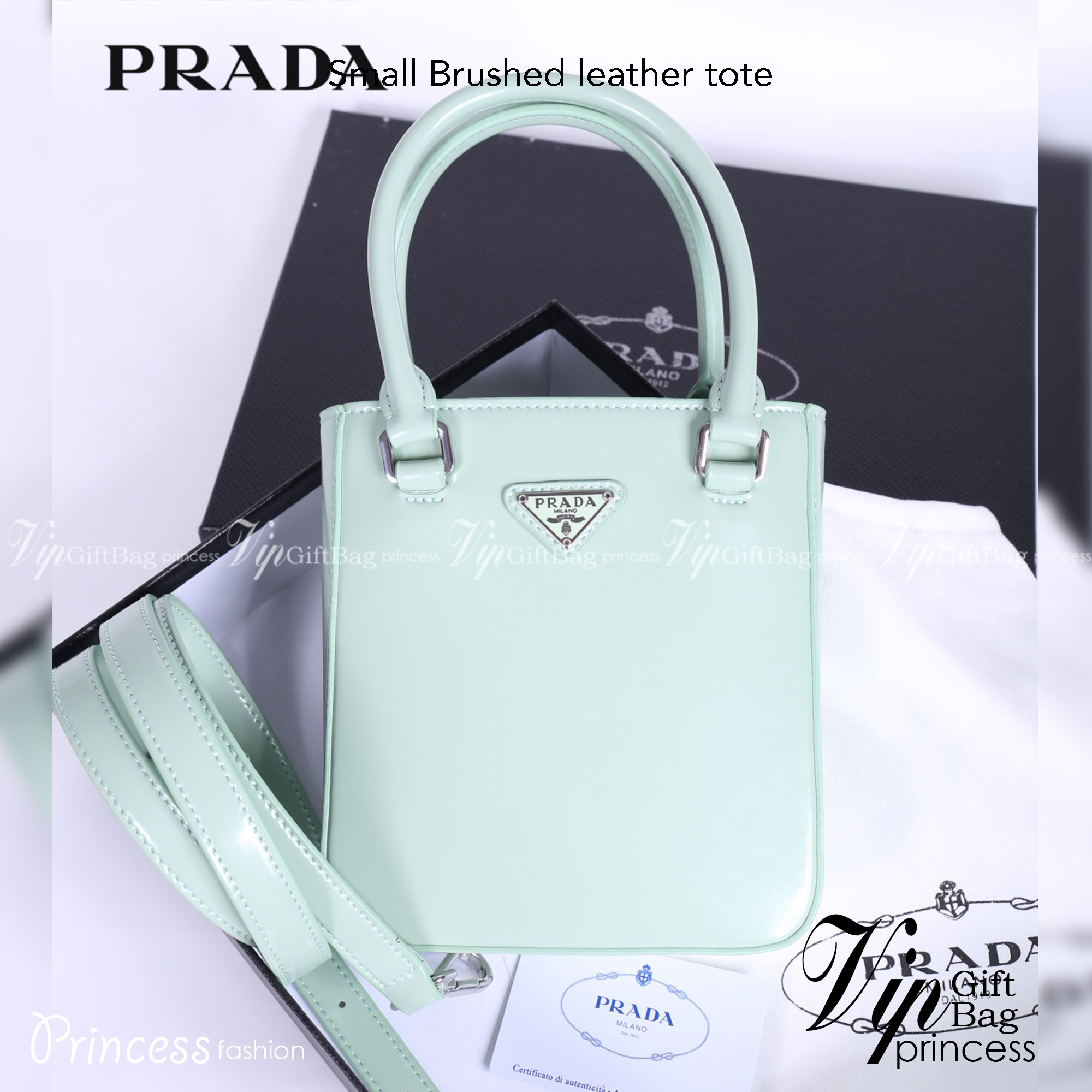 PRADA Small brushed leather tote กระเป๋าTote ขนาดเล็กที่มีดีไซน์ทรงเหลี่ยมโฉบเฉี่ยว วัสดุจากหนังเงาซึ่งเป็นวัสดุที่โดดเด่นของแบรนด์มาตั้งแต่ยุค 90'
