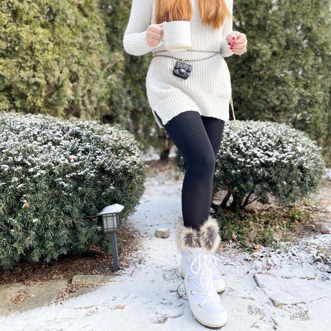 พรีเมี่ยมกิ๊ฟแท้ 100% 】CHANEL MINI BLACK CAVIAR BAG VIP GIFT WITH PURCHASE (GWP) พรีเมี่ยมกิ้ฟ Chanel Lotte Duty Free รุ่นใหม่ล่าสุดไอเท็มแนะนำ กำลังฮิตสุดๆวัสดุหนังคาเวียร์สุดคลาสสิคเปิดปิดด้วยฝาปิดกระดุม ด้านหน้าประดับโลโก้แบรนด์อะไหล่เงินสวยหรูดูดีมาพร