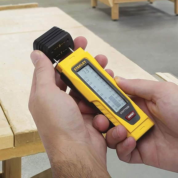 เครื่องวัดความชื้น ผนังปูน พื้นคอนกรีต แผ่นยิปซัม พลาสเตอร์ ปูนซีเมนต์ ไม้ ใช้หาจุดน้ำรั่วซึม ยี่ห้อ STANLEY จากอังกฤษ