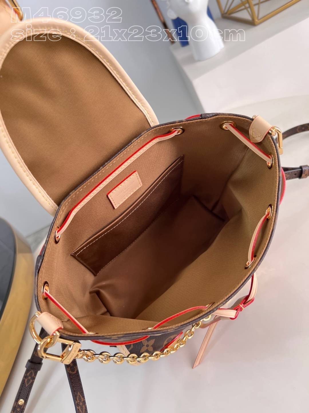 สลับแท้ LV Excursion PM กระเป๋าเป้สุดน่ารัก เกรดดีสุด หนังแคนวาสแท้ 🤍 เกรดสั่งตัด ท็อปวีไอพี สลับแท้ 1:1 ภาพถ่ายจากงานขายจริง ใช้งานต่างประเทศได้