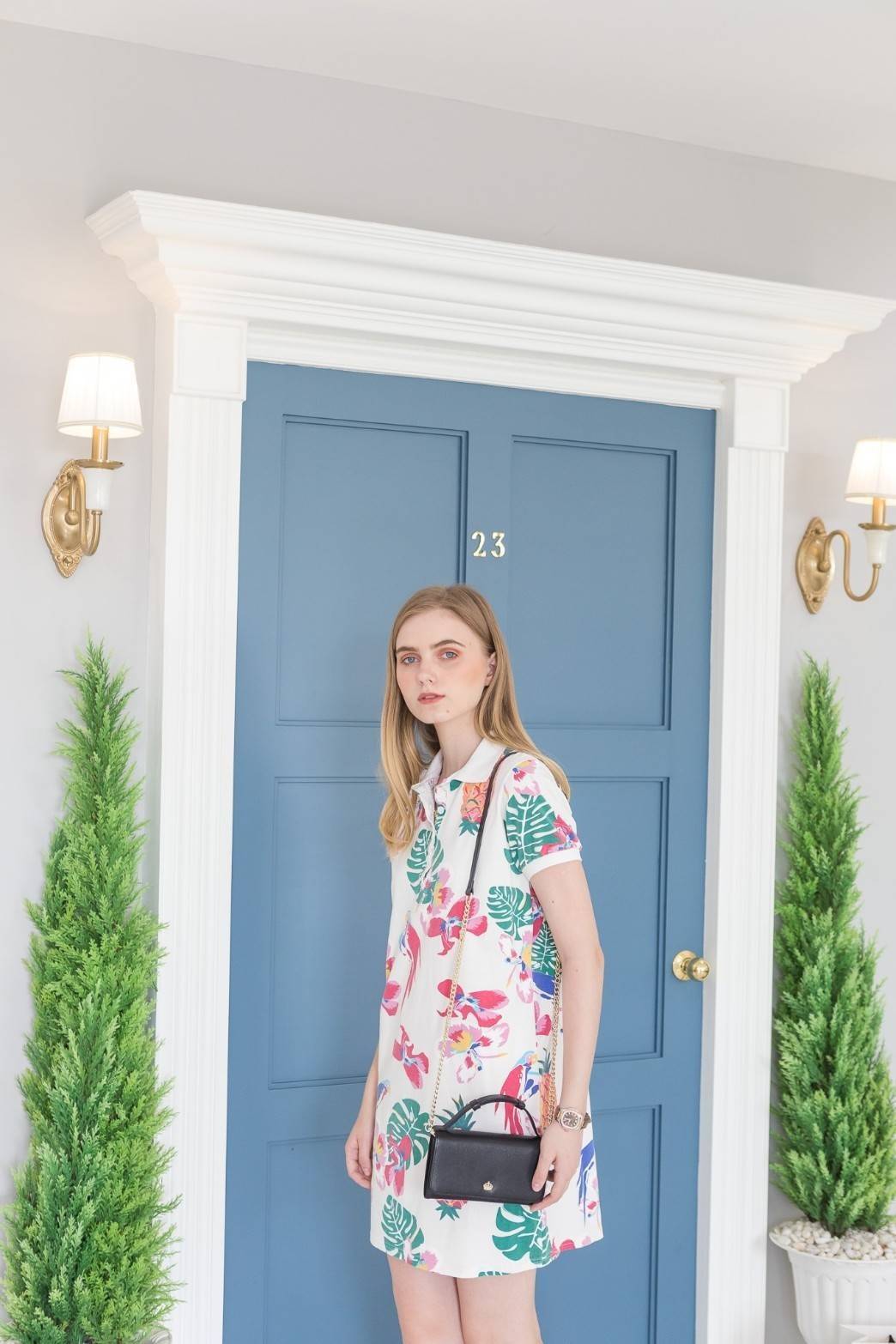 รุ่นขายดี **หนังวัวแท้สวยมาก KEEP • Ari • กระเป๋า สตางค์ยาว ปรับเป็นคลัช หรือถือ สะพาย ก้อได้หมด ขนาด กะลังดี ทรงสวย แค่ใบเดียวจบ! หนังคุณภาพเยี่ยม ภายใน จุของคุ้ม ใส่บัตร ใส่มือถือได้ทุกรุ่น ใบนี้ จะแต่งกับ Look ไหนก้อเข้ากันได้ดีแน่นอนค๊า Don't mis