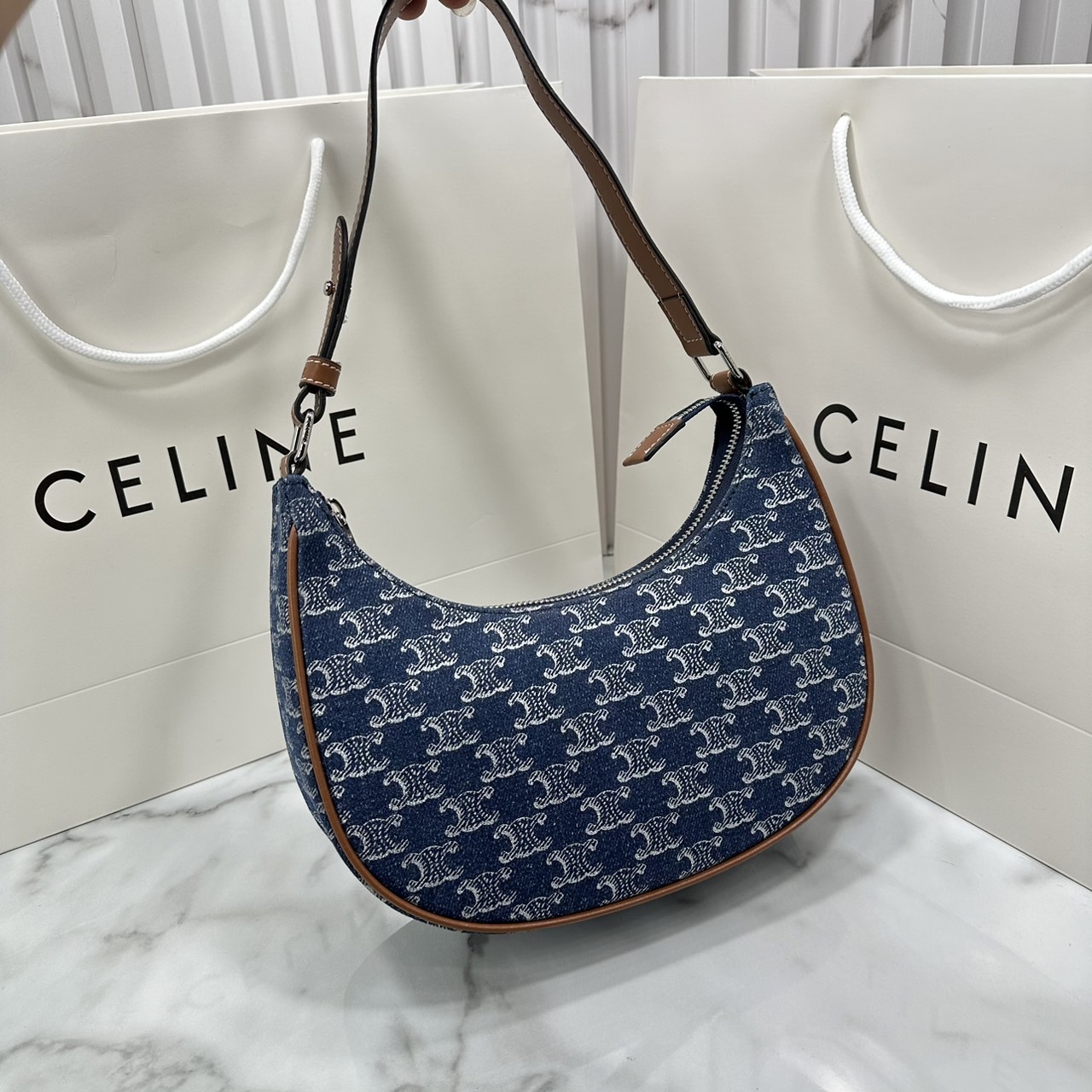 CELINE Ava Bag in DENIM WITH TRIOMPHE ALL-OVER กระเป๋าเอวาสะพายไหล่งานเดนิม เกรดออริ 1:1 ใช้งานต่างประเทศได้