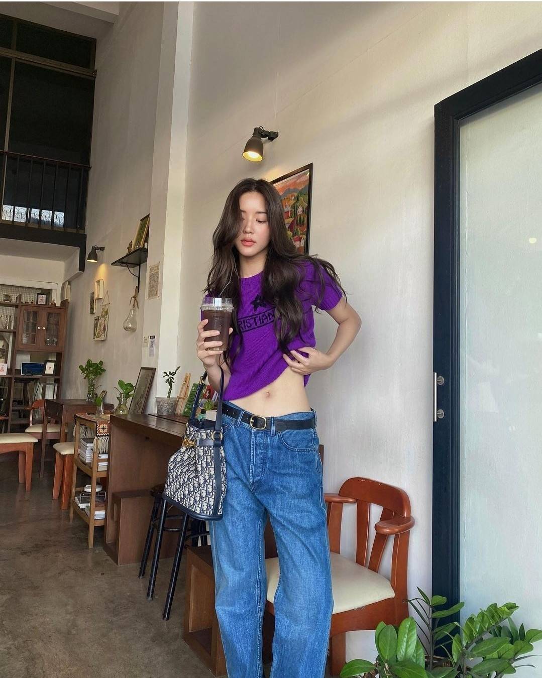 CD MEDIUM C'EST BAG 25cm / Dior bucket bag พร้อมส่ง กระเป๋าสะพายสุดคลาสสิค ดีไซน์หรู มีดีเทลสวยไม่ซ้ำใคร อะไหล่ออกแบบมาเป็นตัวซีดี **ล็อทราคาพิเศษสุดคุ้ม