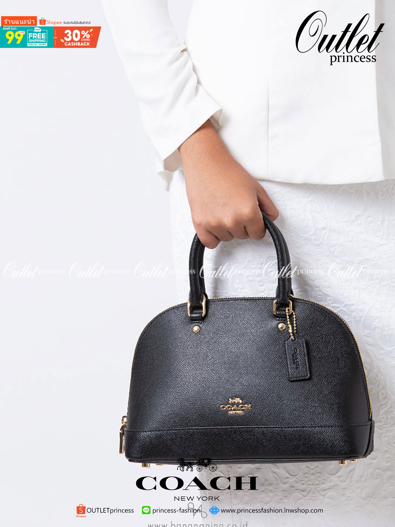 COACH F27591 MINI SIERRA SATCHEL กระเป๋าทรงโดมสุดคลาสสิค สีดำอมตะ ฮิตตลอดกาล มาพร้อมหูจับในตัวและสายสะพายครอสบอดี้ ที่จะคล้องแขนก็ได้อีกลุค หรือจะถือเก๋ๆก็เลิศ วัสดุหนัง crossgrain ทนทาน ดูแลรักษาง่าย ภายในโล่งกว้าง ใส่ของได้ครบไม่ต้องห่วง เป็นไอเท็มที่หา