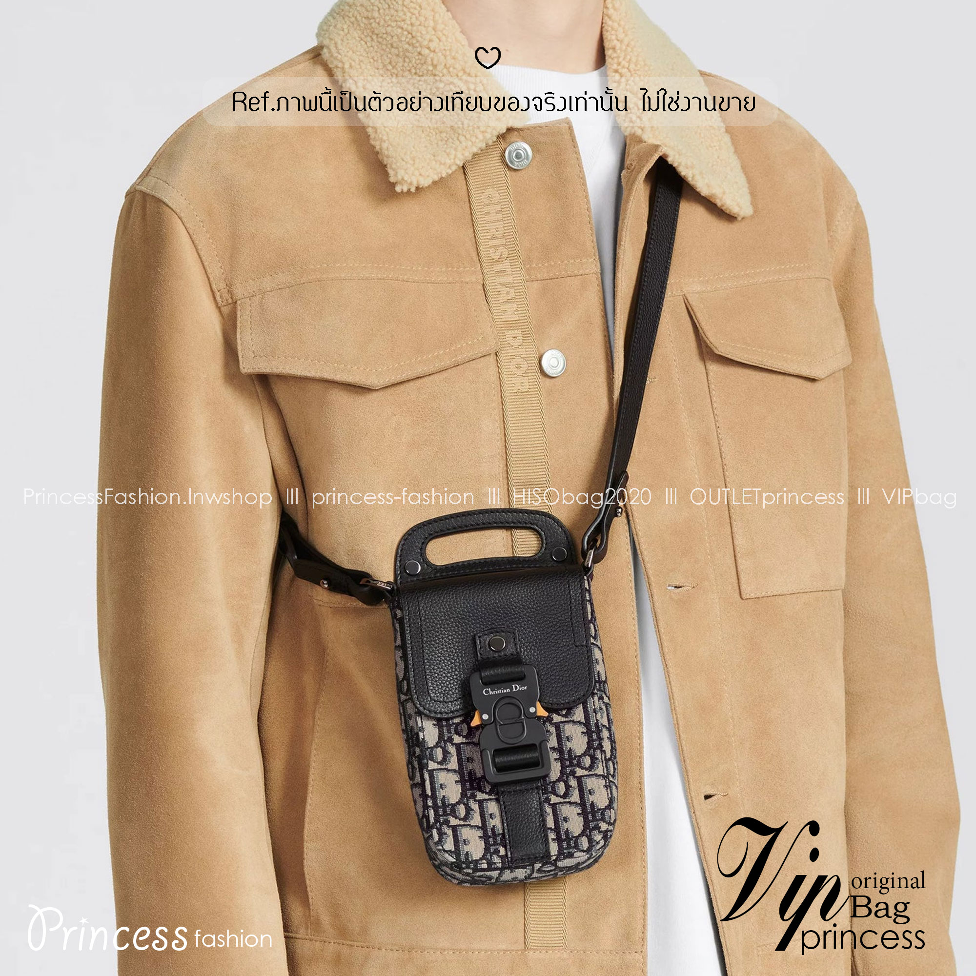 DIOR Phone Bag / DIOR Saddle Vertical Pouch With Strap Oblique Jacquard กระเป๋าสะพายใส่โทรศัพท์แฝงความหรูตามเอกลักษณ์แบรนด์ ได้ใจหนุ่มๆไปเลยใบนี้!! หลงรักตั้งแต่แรกเห็นมีอยู่จริง!! สะพายข้างคูลๆ พกพาไปไหนๆได้สะดวก คล่องตัวกว่าเดิม