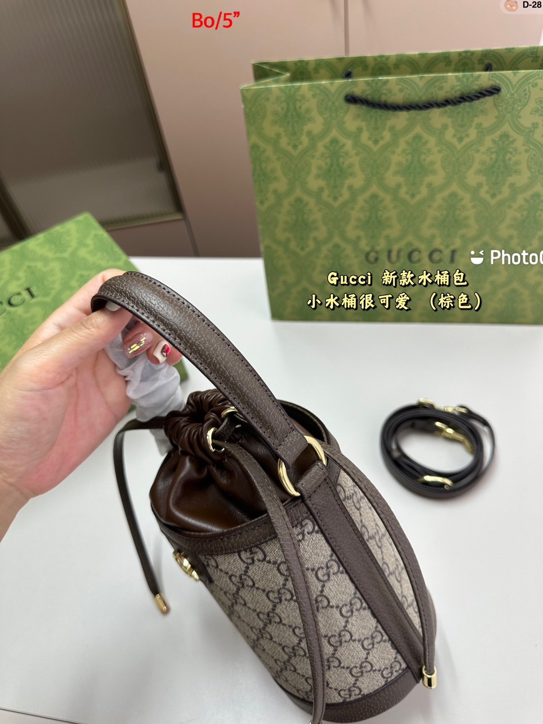 Gucci Horsebit 1955 Small Bucket Bag / Gucci Bucket Bag พร้อมส่งที่ไทย กระเป๋าบัคเก็ตไซส์มินิ ดีไซน์คลาสสิกโทนสีเป็นเอกลักษณ์ พิมพ์ลายคมชัด