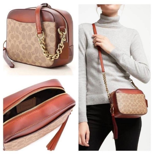 COACH 31208 CAMERA BAG IN SIGNATURE CANVAS รุ่นหายาก กระเป๋า crossbody ทรงกล่องสวยหรู ดีไซน์ลงตัว สีแทนรัสท์โดดเด่น วัสดุหนังแคนวาสเคลือบลาย ตัดด้วยอะไหล่ทองเหลือง สวยเข้ากันสุดๆ!! เปิด-ปิดกระเป๋าด้วยซิปพวงหนัง ภายในโล่งกว้าง ใส่ของสำคัญได้ครบ ใบนี้ใบเดีย