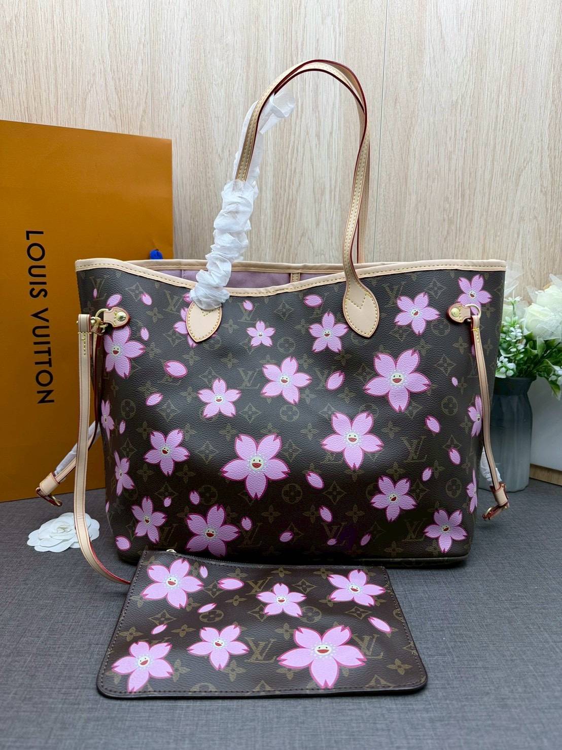 ORI หนังแท้ | LV x TM Neverfull MM Bag Monogram Sakura Brown / LV Tote Bag กระเป๋าสะพายทรงโท้ทใบใหญ่ ลายดอกไม้ซากุระแสนหวาน