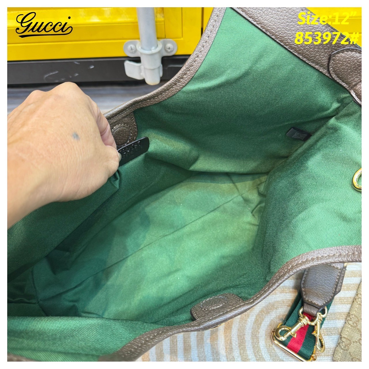 Gucci Giglio medium tote bag กระเป๋าทรงสะพายทรงโท้ท ดีไซน์ใหม่ล่าสุด สวยหรู่เท่มาก มาพร้อมใบเล็กเข้าเซ็ท พร้อมสายสะพายยาวเขียวแดงเป็นเอกลักษณ์