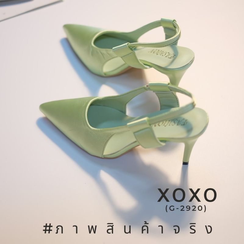 รองเท้างานสวม ส้นเข็ม รัดหลัง สไตล์สาวเปรียว ลุคมั่นใจ ทรงเปิด ด้านหน้าทรงวี ใส่แล้วขาดูเรียวยาวดี วัสดุผ้าซาติน ลายเรียบ ไม่แต่งลวดลาย น้ำหนักเบา สวมใส่ง่าย