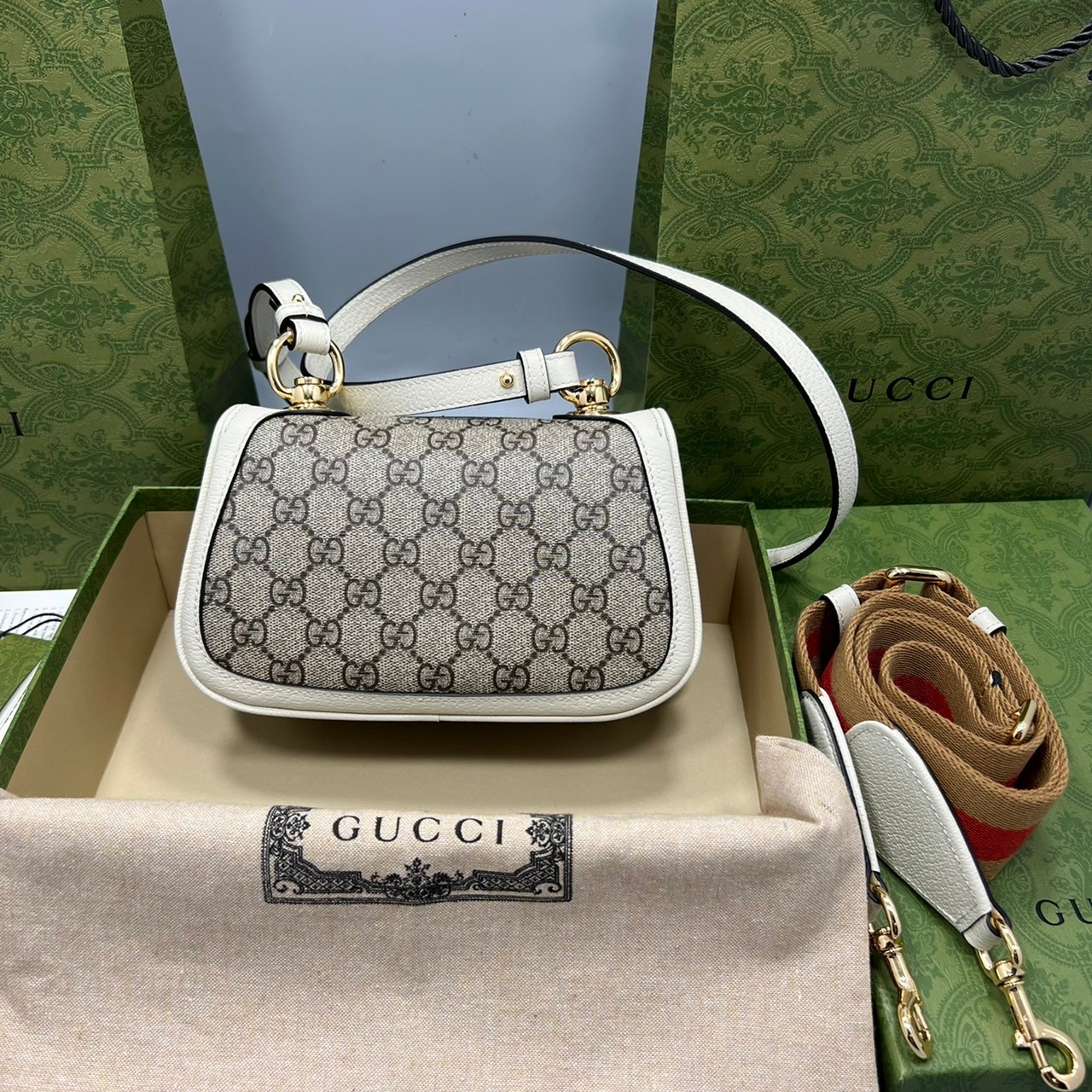 GUCCI Blondie mini shoulder bag เกรดเทพออริจินล หนังแท้และแคนวาสอย่างดี ภาพถ่ายจากงานขายจริง ใช้งานต่างประเทศได้ ผ่านทุก ตม