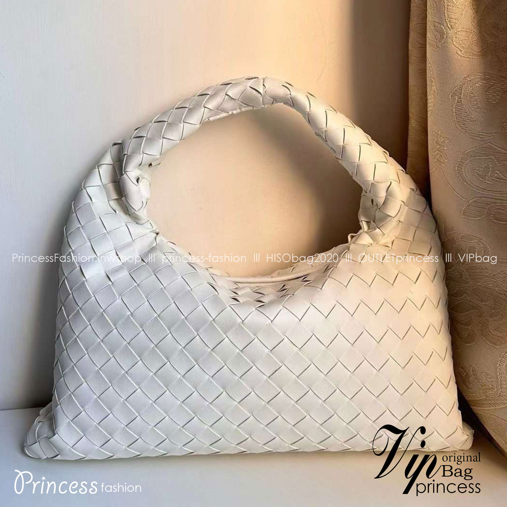 BOTTEGA intrecciato hobo shoulder bag / Bottega Hop Bag กระเป๋าทรงโฮโบ จุของได้เยอะ เกรดออริ สลับแท้ 1:1 ใช้งานต่างประเทศได้