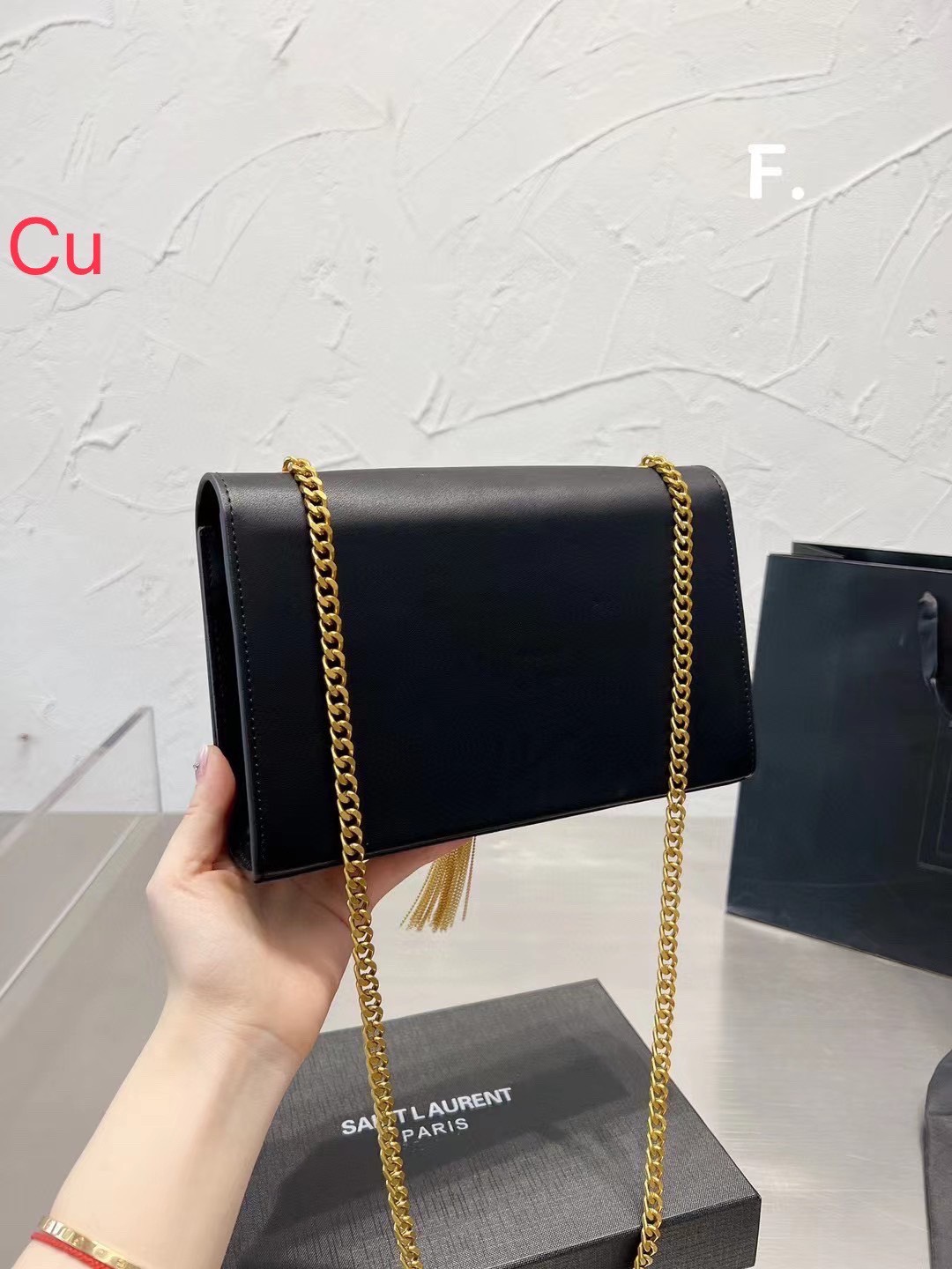 YSL Kate Tassel Shoulder Bag / YSL BAG พร้อมส่ง 6 สี กระเป๋าสะพายแบรนด์หรู รุ่นฮิตลอดกาล งานสวยดูดีมีระดับ ปั้มทุกจุด งานหนังเรียบสวยมากๆ