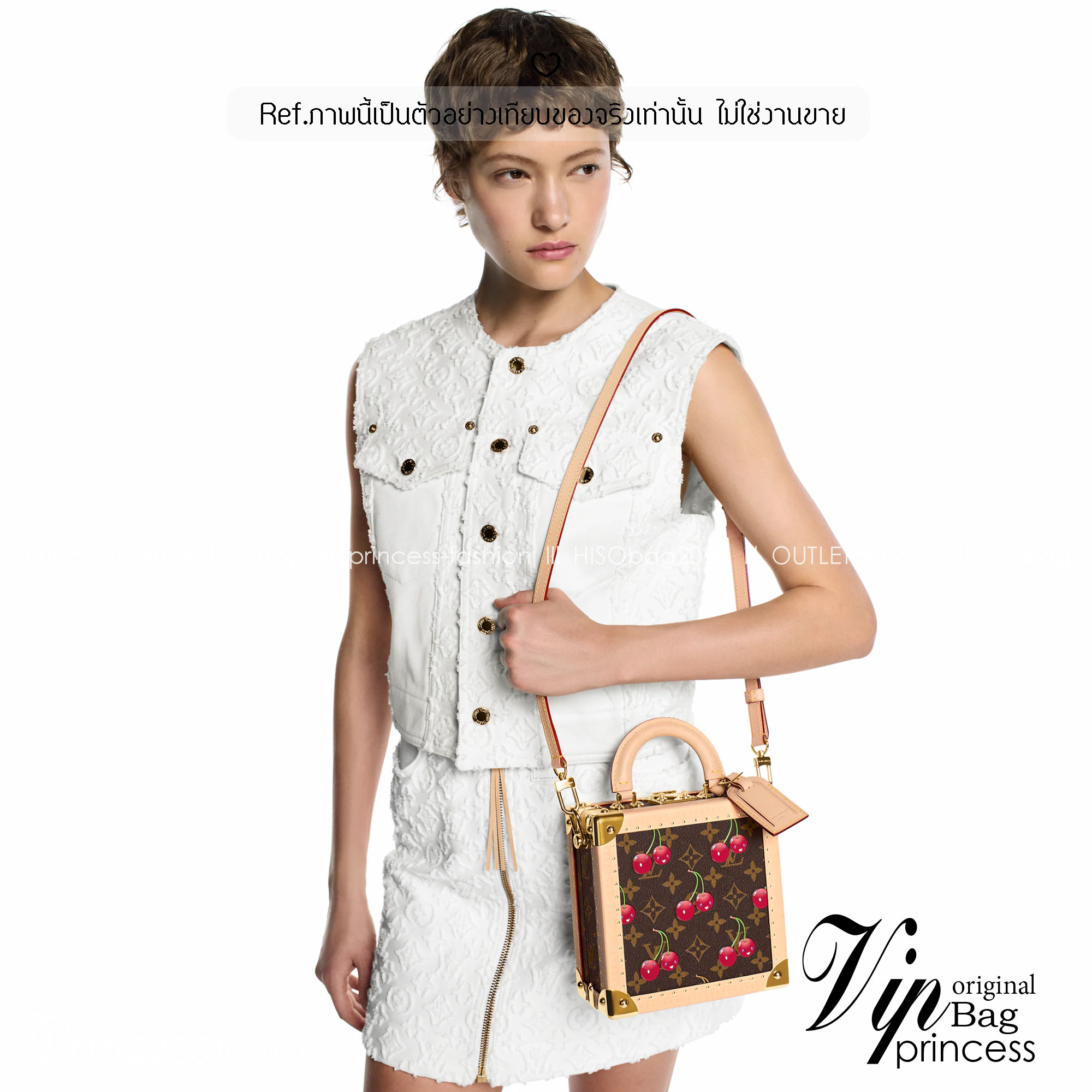 ORI หนังแท้ | LV x TM Mini Square Trunk Cherry Monogram Canvas กระเป๋าสะพายทรงกล่องทรังค์ดีไซน์ขนาดเล็กพกพาสนุก เอกลักษณ์เหนือกาลเวลา Monogram แคนวาสแสนคลาสสิกประดับลายเชอร์รี่สไตล์ Kawaii