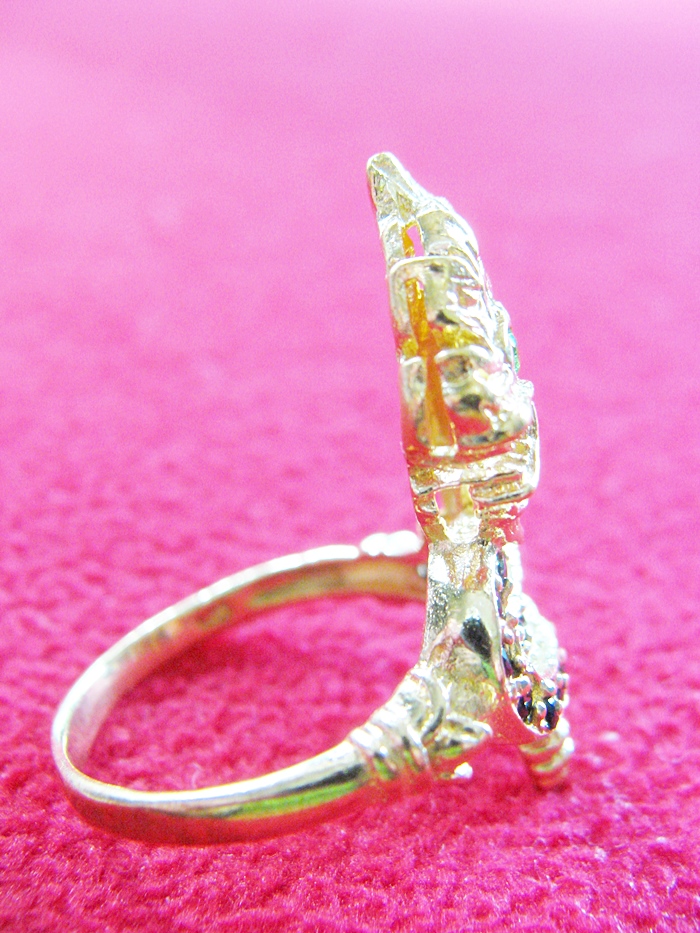 สินค้าหมดค่ะ แหวนพญานาคทองเหลืองพลอยสีดำ เสริมดวงบารมี แบบ1ค่ะ