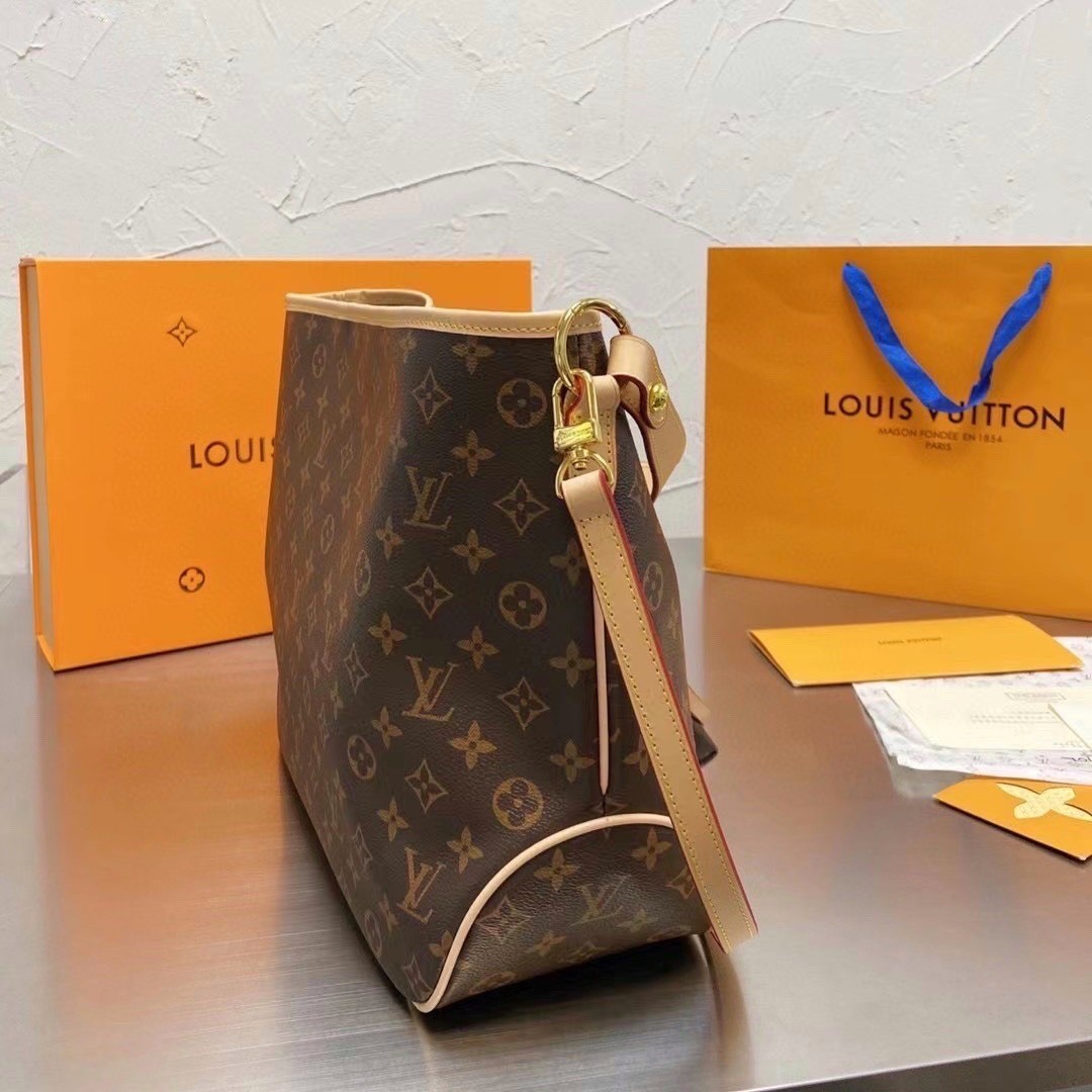 LV Delight Tote Bag กระเป๋าทรงโท้ทใบใหญ่ ขนาดจุได้แบบล้นๆ มาพร้อมใบเล็กเข้าเซ็ทพิเศษที่สุด!! สมใจใครที่มองหากระเป๋าใบโปรด