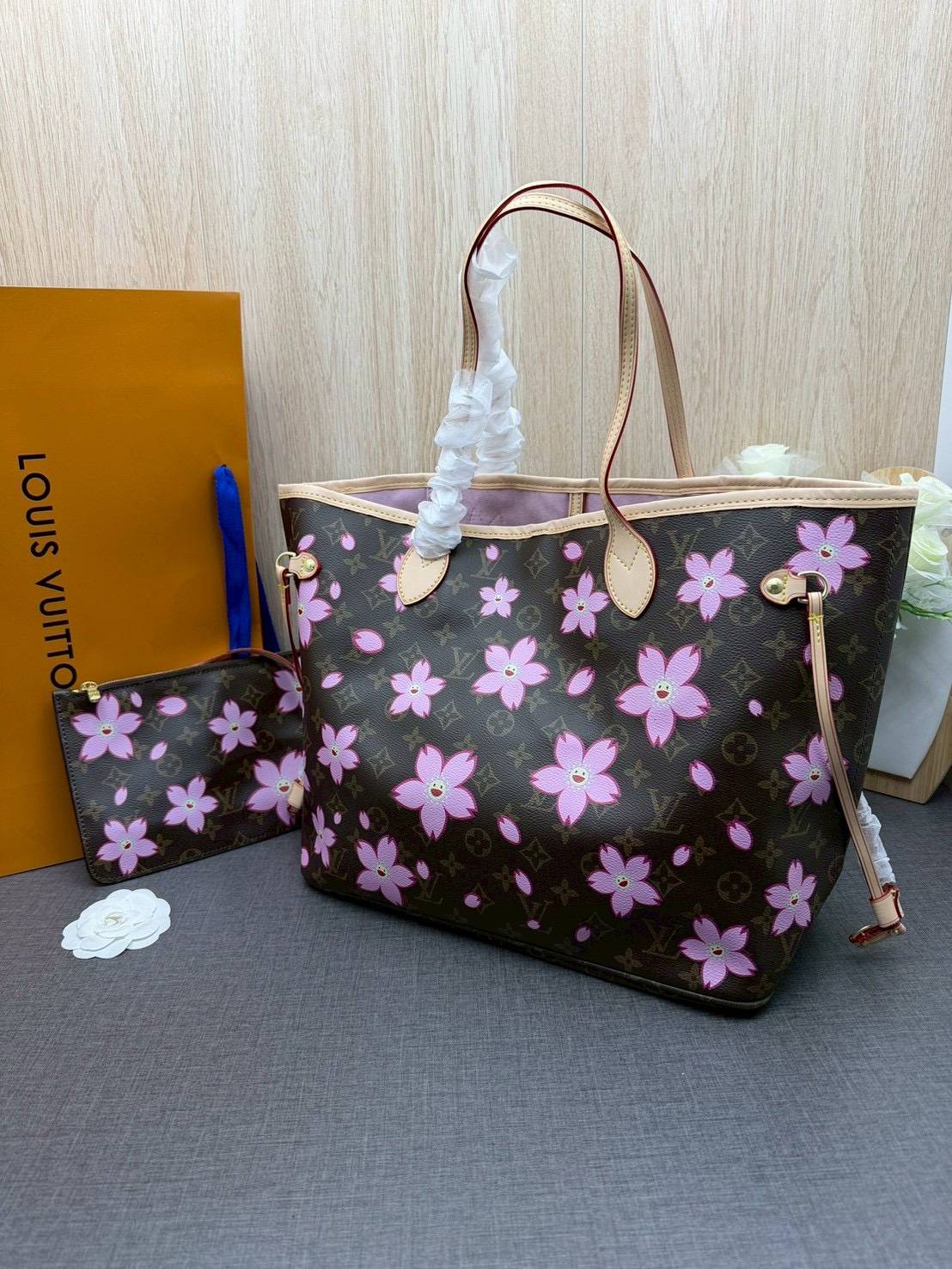 ORI หนังแท้ | LV x TM Neverfull MM Bag Monogram Sakura Brown / LV Tote Bag กระเป๋าสะพายทรงโท้ทใบใหญ่ ลายดอกไม้ซากุระแสนหวาน