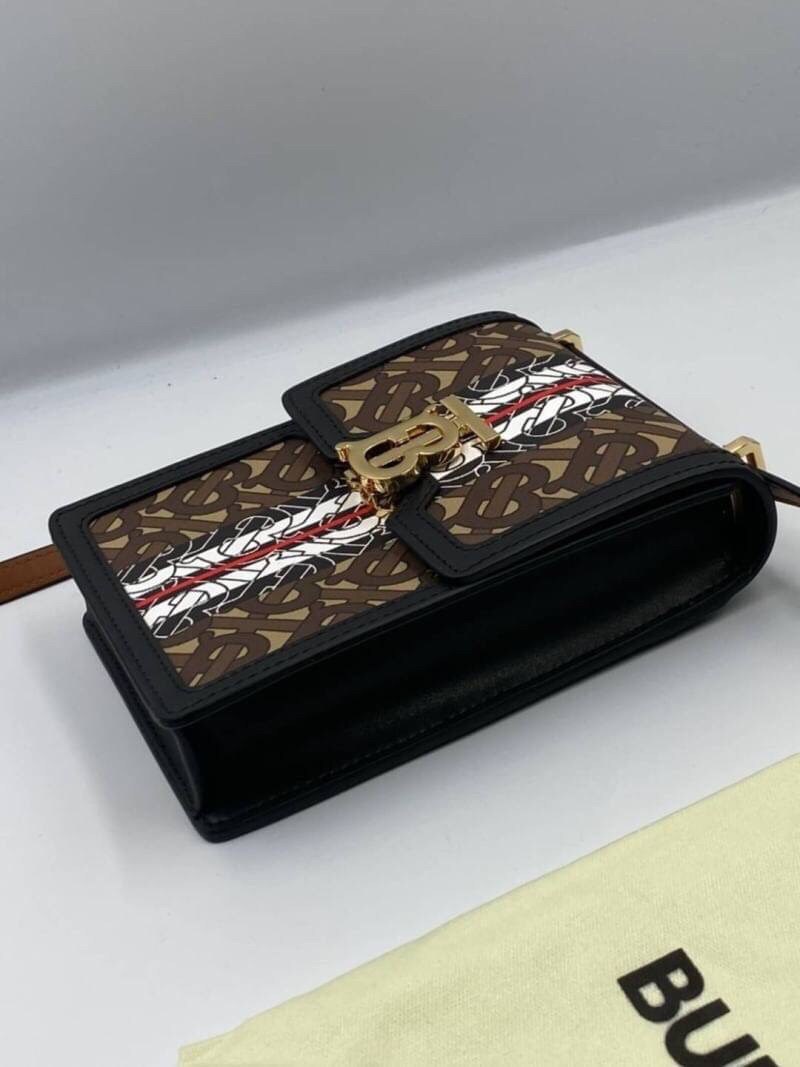 VIP 】BURBERRY Exclusive Logo FRAGRANCES CROSSBODY BAG VIP GIFT WITH PURCHASE (GWP)