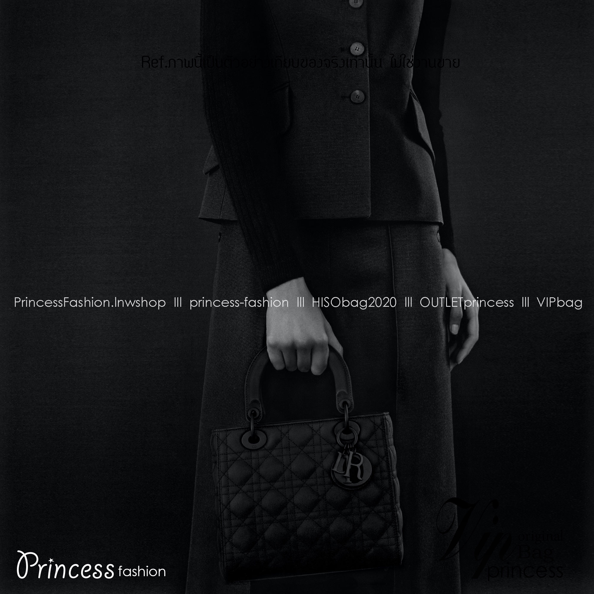 SMALL LADY DIOR MY ABCDIOR BAG Ultramatte Cannage Calfskin / CD LADY ULTRAMATTE BAG พร้อมส่ง กระเป๋าสะพายข้าง ดีไซน์เรียบง่าย แต่แฝงไปด้วยความหรูหรา ทรงกล่องคลาสสิค โดดเด่นด้วยพวงกุญแจอะไหล่สีเดียวกับตัวกระเป๋า ผิวแมทท์ ลายเส้นซ้อนทับสวยงาม