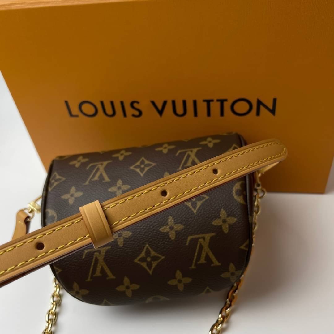 LV Mini Bumbag Monogram / LV BAG พร้อมส่งที่ไทย ท็อปออริ กระเป๋าสะพายไซส์มินิ แบบคาดอก คาดเอว สะพายข้างได้ แคนวาสดีมาก พิมพ์ลายคมชัด ทรงสวยเป๊ะ