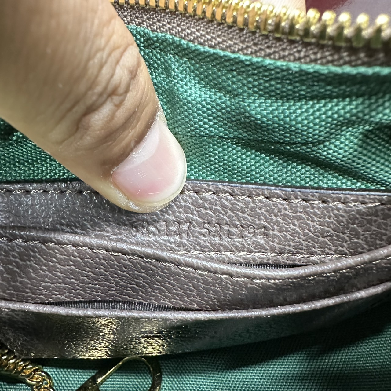 ORI หนังแท้ | Gucci Ophidia small shoulder bag / Gucci Hobo Bag กระเป๋าสะพายทรงโฮโบรูปพระจันทร์ มอบชีวิตชีวาให้กับมรดกของแบรนด์ด้วยแถบ Web