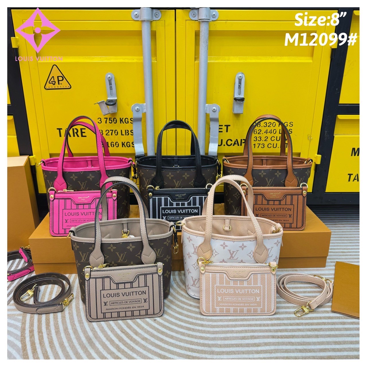 LV Neverfull Bandouliere Inside Out BB Bag Monogram Canvas กระเป๋าทรงโท้ทไซส์เล็ก พร้อมใบลูกพิมพ์ลายแบรนด์สุดไอคอนิก กลับใช้งานได้ 2 ด้านสุดคุ้ม