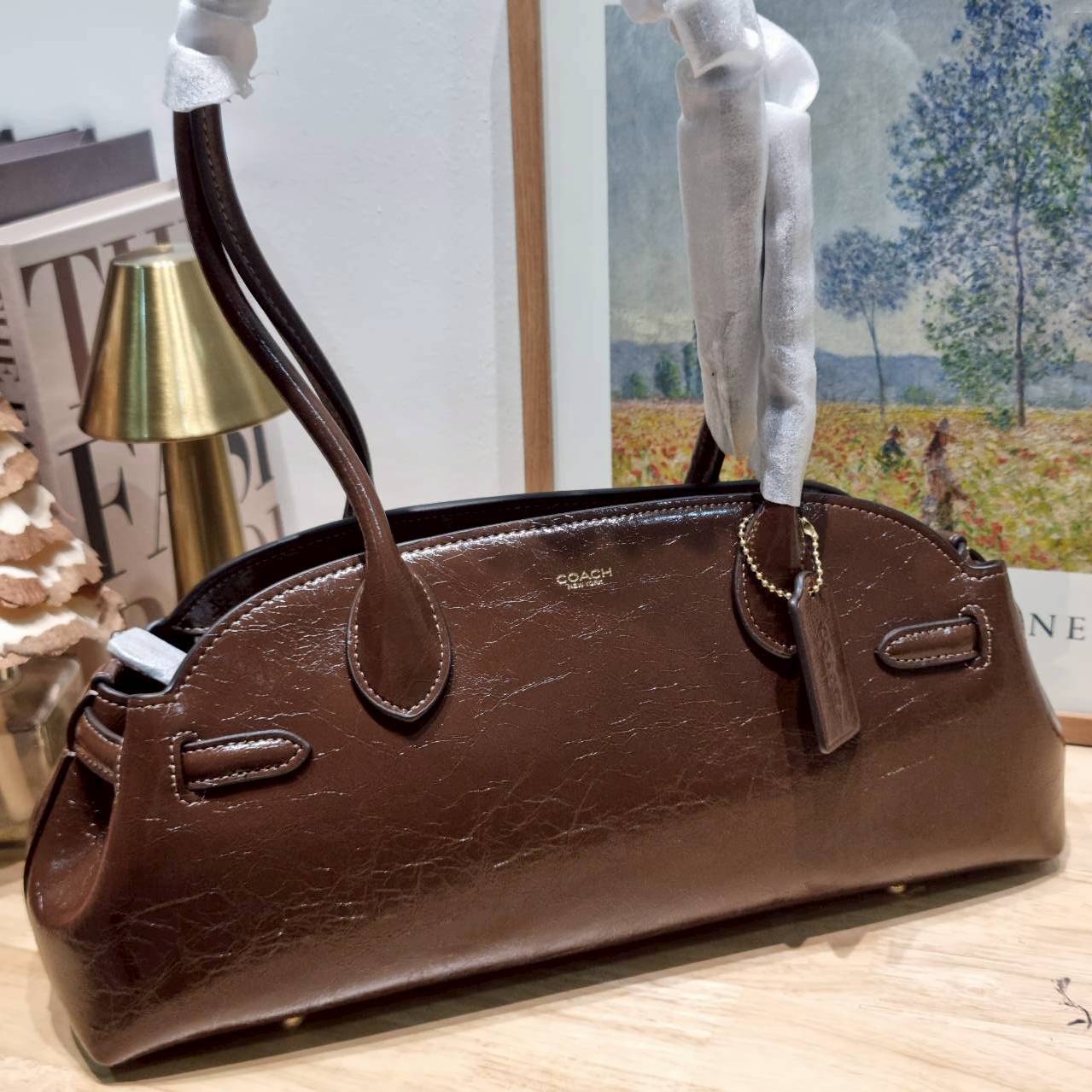 ORI หนังแท้ | Coach Empire carryall bag กระเป๋าสะพายทรงโฮโบ รุ่นใหม่ล่าสุดมาแรงมากๆ จึ้งสุดๆ ดีไซน์เฉี่ยว เก๋ สะพายไปคาเฟ่ ไปเที่ยวถ่ายรูปสวยๆ คือเหมาะสุดๆ
