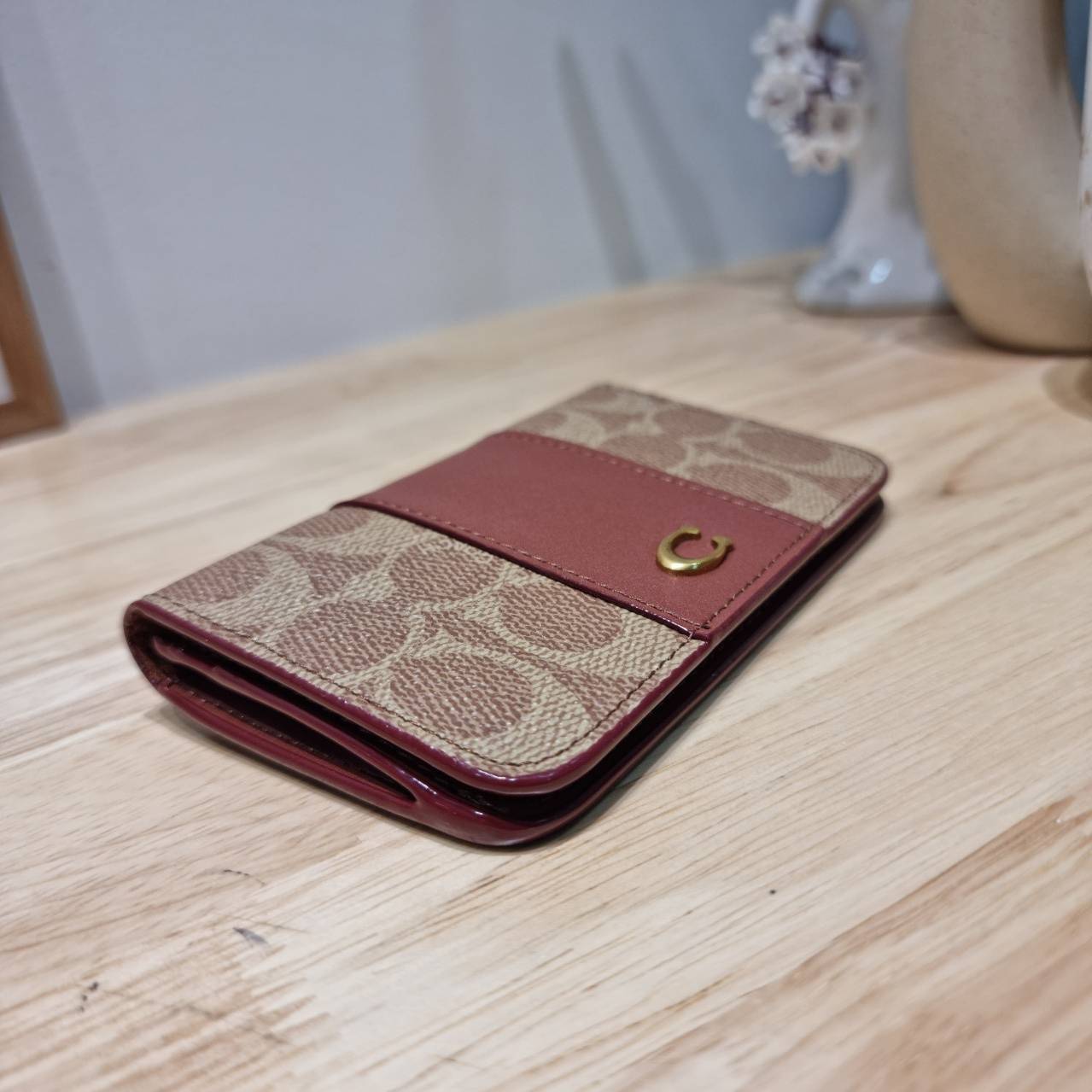 COACH SLIM CARD CASE IN SIGNATURE CANVAS C4818 / C5870 / C4818 กระเป๋าถนอมบัตรกึ่งกระเป๋าสตางค์ เกรดท็อปออริ เกรดดีสุด สลับแท้ 1:1 ใช้ต่างประเทศได้